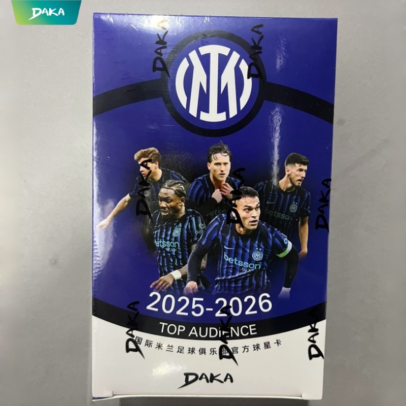 Street Fashion Milan - Cartão Colecionável Daka Genuíno 2025-2026 Inter