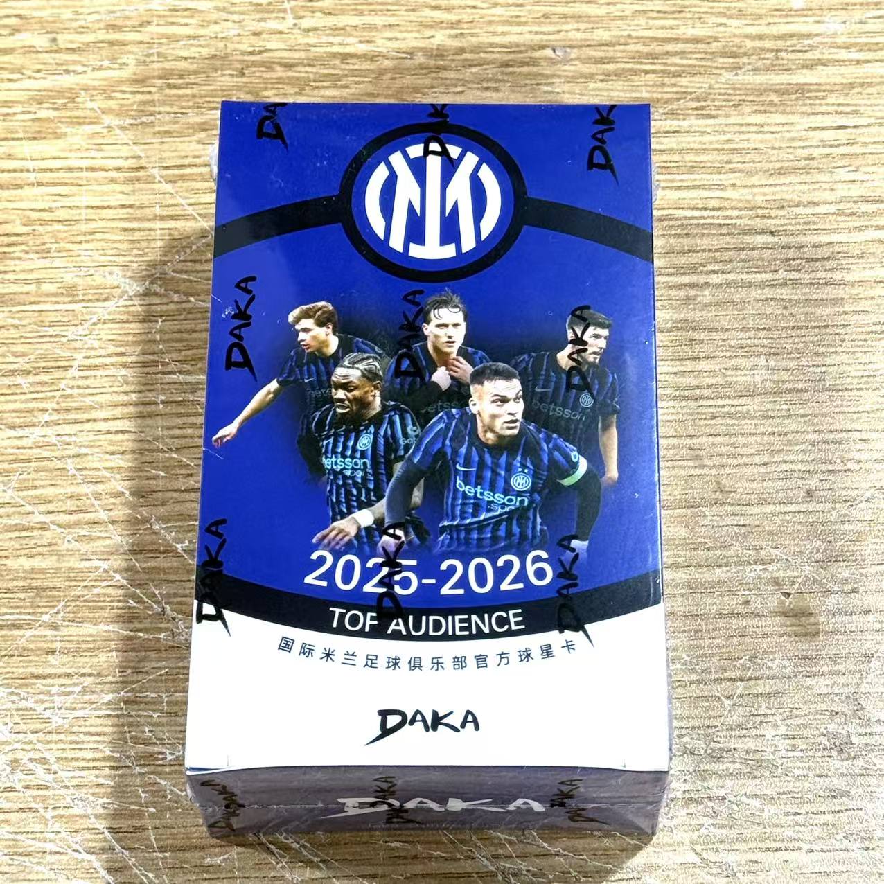 DAKA Top Caixa de Cartas de Es - Street Fashion Milan avaliação e preço