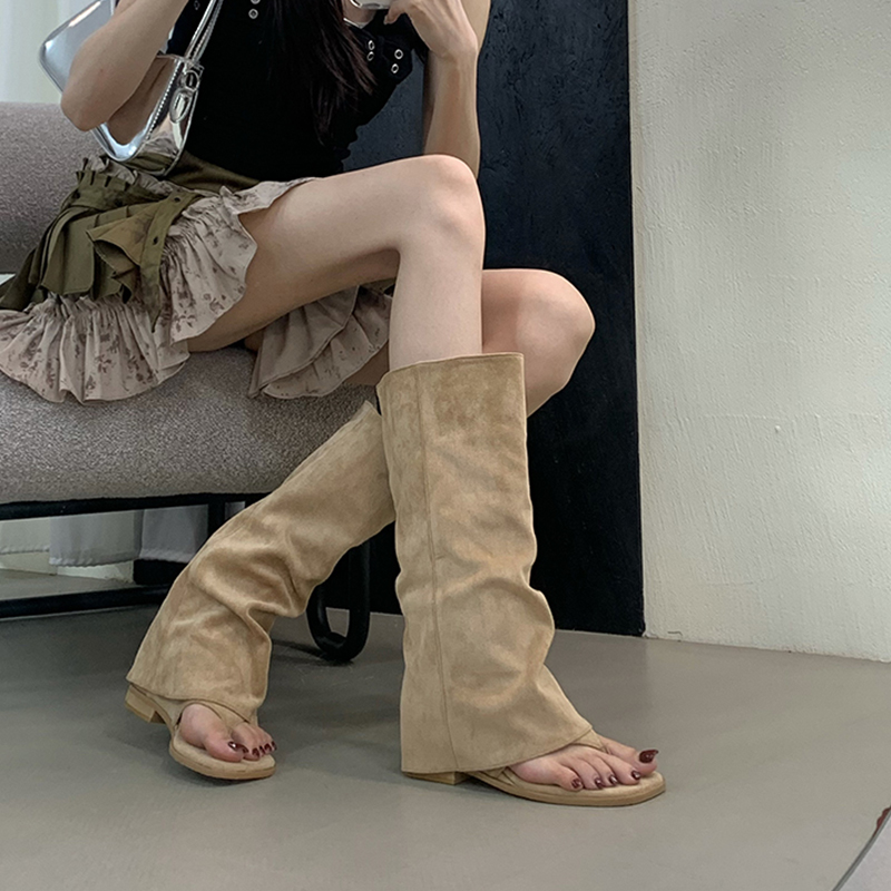 Botas Femininas Vazadas de Can - Street Fashion Korean avaliação e preço